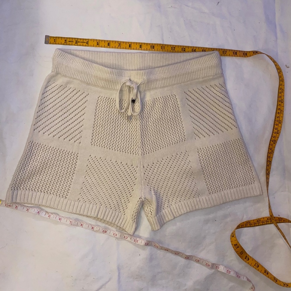 CUPCAKES & CASHMERE Knit Shorts